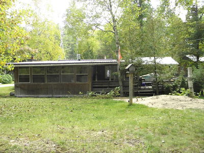 6175 Hobbs Rd, Lambton Shores - Kettle Point image-0-2