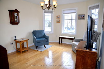 752 Tanner Dr, Kingston - East Gardiners Rd image-0-4