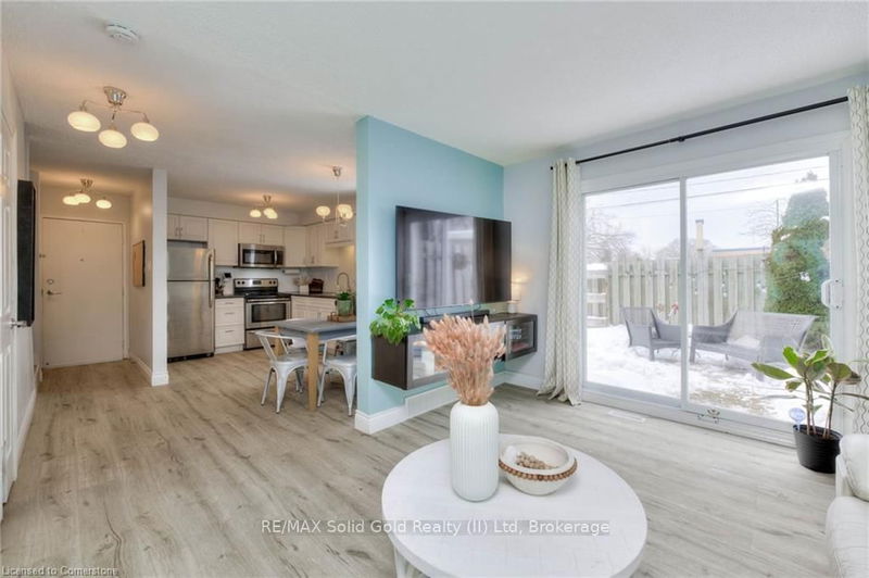 Unit 17 — 675 Westmount Rd, Kitchener -  image-0-0