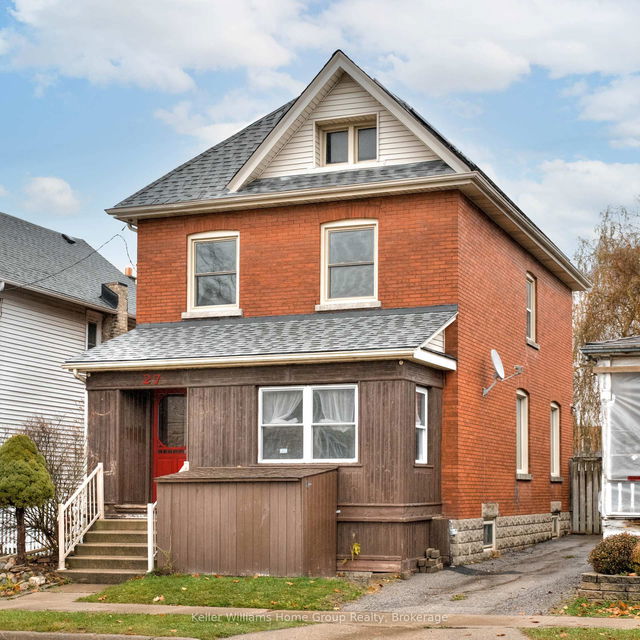 27 Hiawatha Street