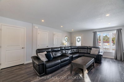 631 Main St, Chatham-Kent - Bothwell image-0-4