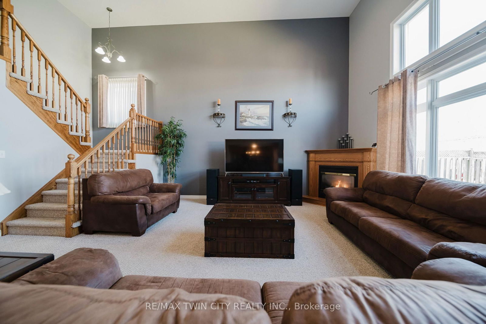 Detached House for sale at 20 Mcfadyen Street, Wilmot, N3A 4K7 - MLS: X12057169