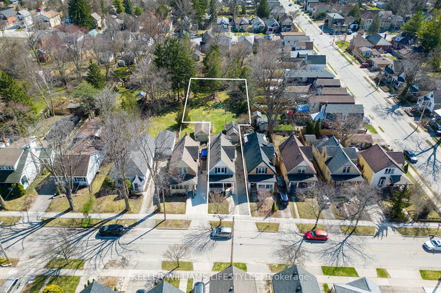 93 Tecumseh Avenue E