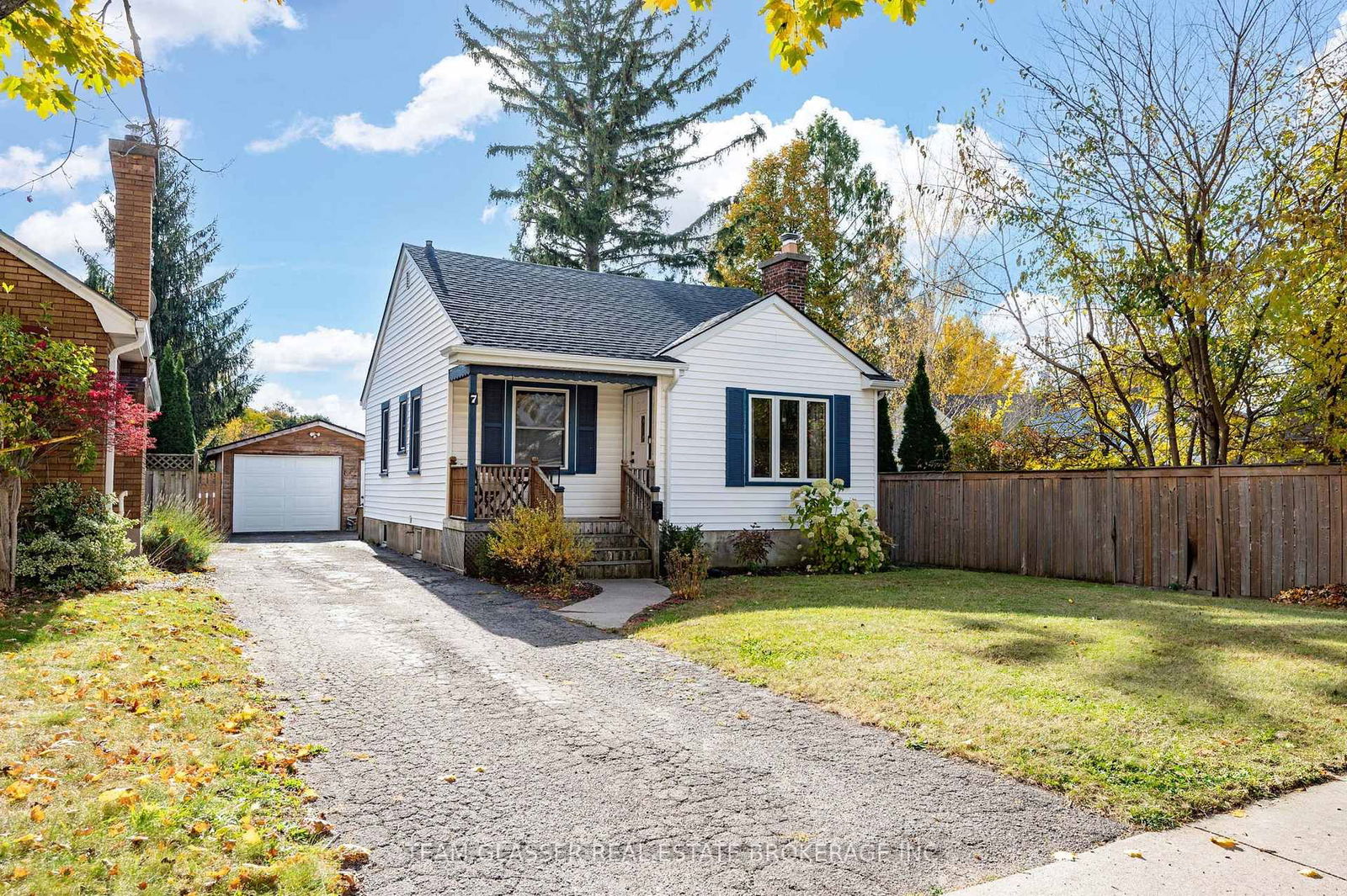 Detached House sold at 7 GRAYDON Street, London East, East N, N5W 2H8 - MLS: X12057224