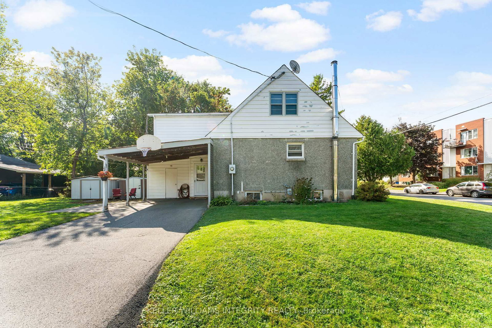 Listing Image 31