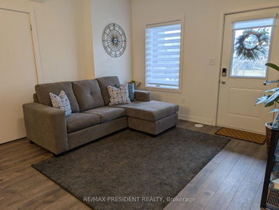 Unit 14 — 590 North Service Road — photo 5