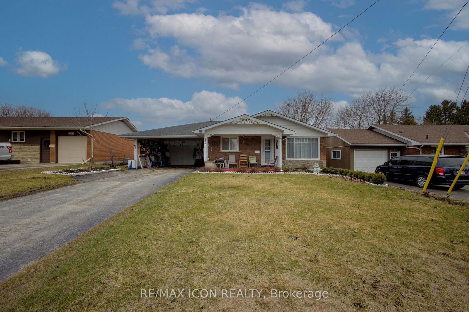 Detached House for sale at 102 Byeland Drive, Wellington North, Mount Forest, N0G 2L2 - MLS: X12057539