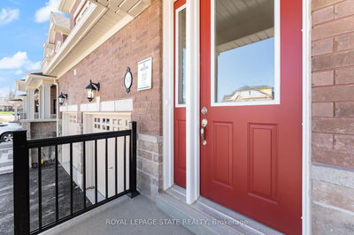 353 Raymond Rd, Hamilton - Ancaster image-0-2