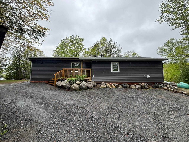 Bachelor - 92 Swords Road
