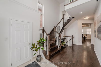 498 Thomas Slee Dr, Kitchener -  image-0-2