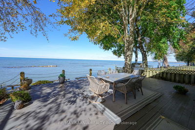 5322 Broadview Ave, Lambton Shores - Lambton Shores image-0-1