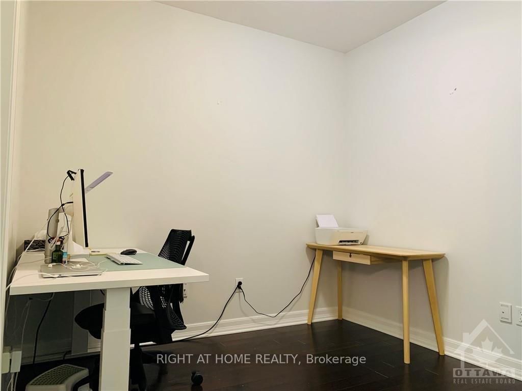 Condo leased at 1210-238 Besserer Street, Ottawa, Sandy Hill, K1N 6B1 - MLS: X12058446