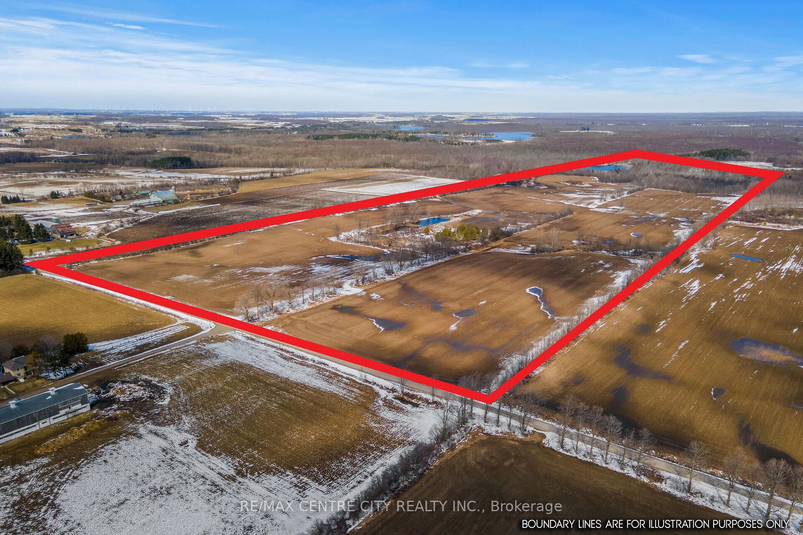 Farm sold at 116 & 118 Hayes Lake Avenue, Huron-Kinloss, Huron-Kinloss, N0G 2B0 - MLS: X12058544
