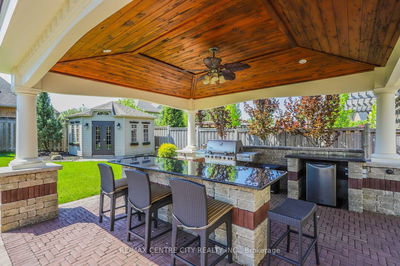 458 Eagletrace Dr, London North - North R image-0-4