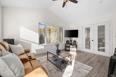 652 Shannon Rd, Tyendinaga - Tyendinaga Township image-0-1