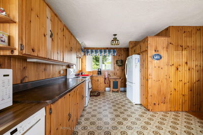 1356 7th Line Rd, Wolfe Island - The Islands image-0-2