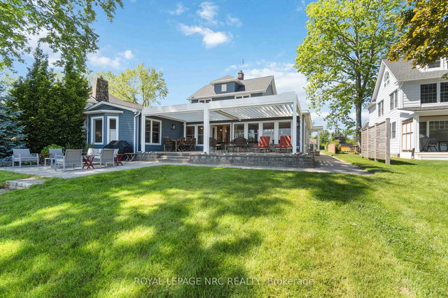 899 EDGEMERE Road