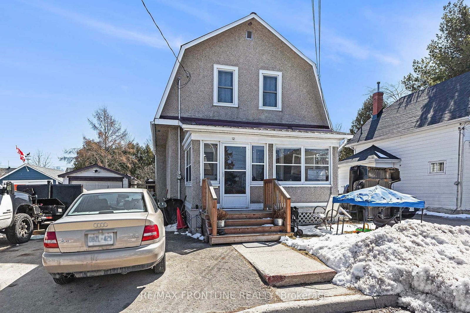 Detached House sold at 12 Clyde Street, Perth, Perth, K7H 2T6 - MLS: X12059445