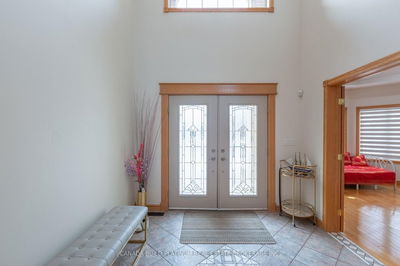 150 Seymour Cres, Lakeshore - Lakeshore image-0-2
