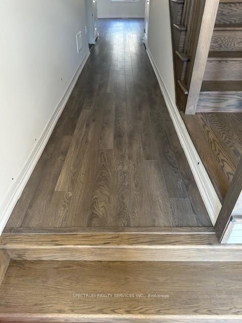 8 Dennis Avenue - Photo 2