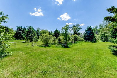 2080 BOUVIER Road — photo 3
