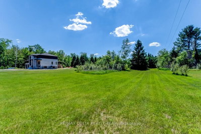 2080 BOUVIER Road — photo 4