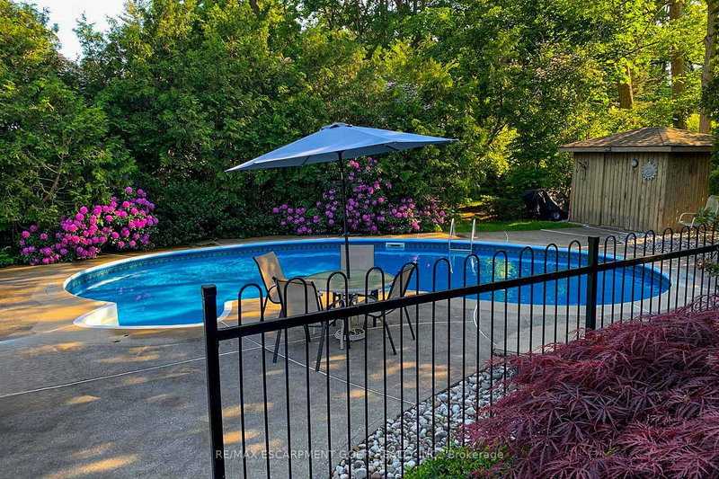 6 Summit Circ, Norfolk, N3Y 3K8 | Image 3