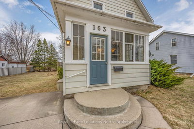 163 Henry St, Meaford - Meaford image-0-2