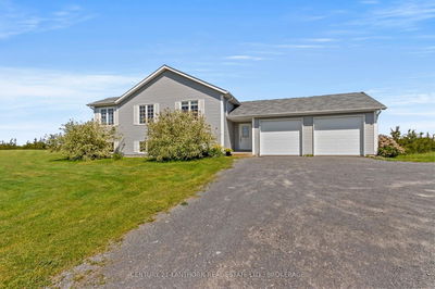 1095 Fred Brown Rd, Bissett Creek - Lennox and Addington - South image-0-1
