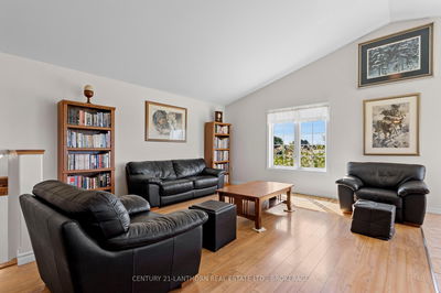 1095 Fred Brown Rd, Bissett Creek - Lennox and Addington - South image-0-4