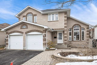 55 Peikoff Crescent