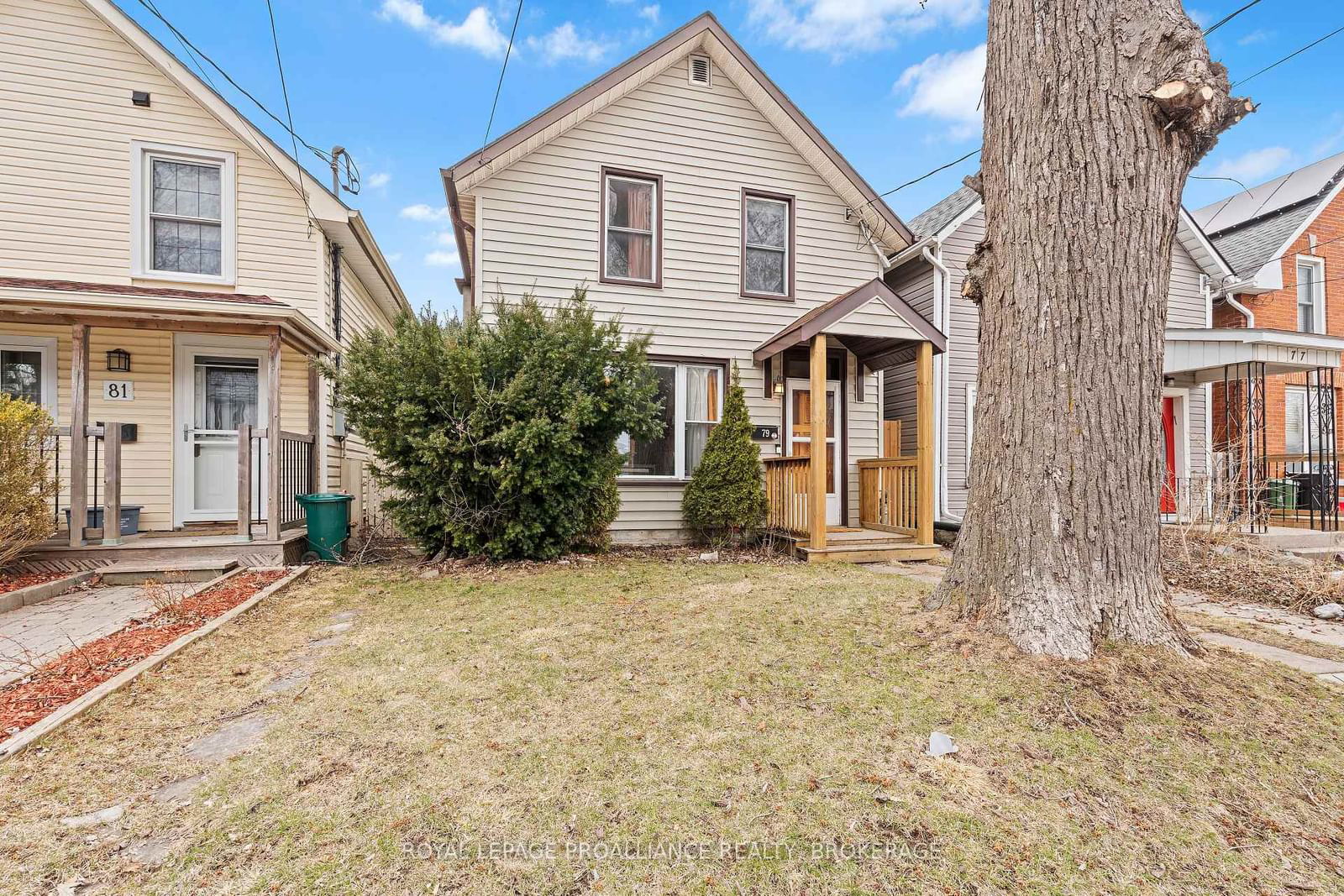 Detached House sold at 79 Pine Street, Kingston, East of Sir John A. Blvd, K7K 1W4 - MLS: X12061626