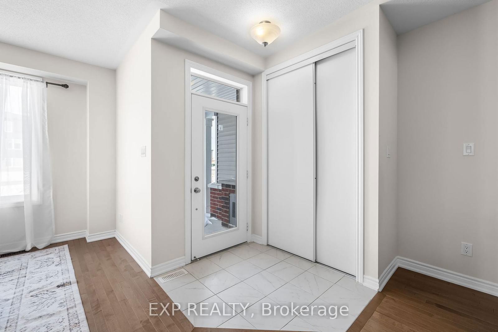Townhouse for sale at 1074 Chapman Mills Drive, Ottawa, Barrhaven - Heritage Park, K2J 6P5 - MLS: X12061701