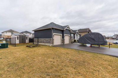34 Walnut Cres, Belleville - Thurlow Ward image-0-2