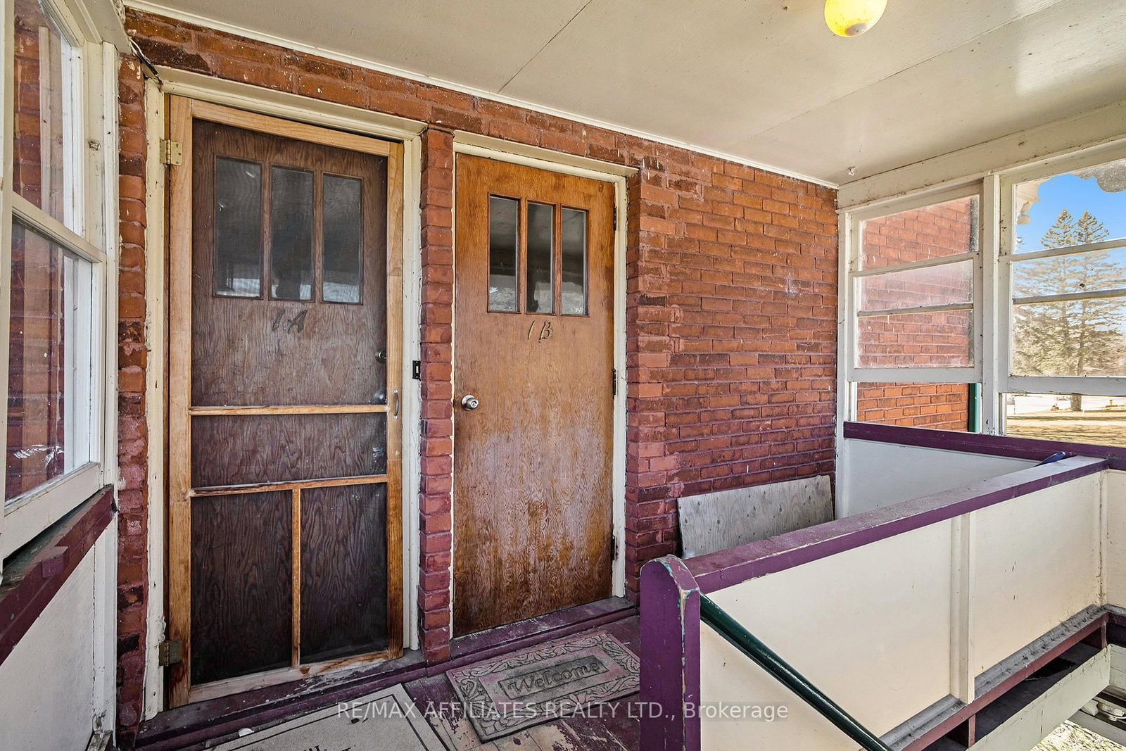 Listing Image 6