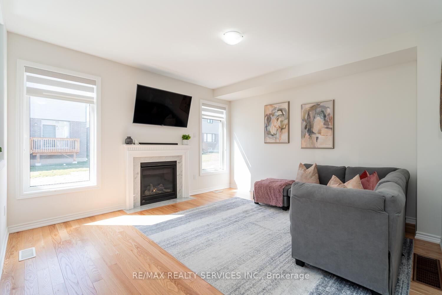 Detached House sold at 13 Mears Road, Brant, Ontario, N3L 0M7 - Paris - MLS: X12062553