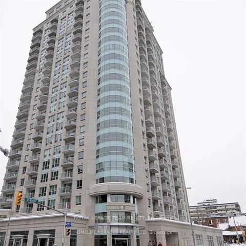 1903 - 200 Rideau Street