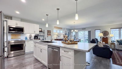 13 Lakebreeze Dr, Ashfield-Colborne-Wawanosh - Colborne image-0-2