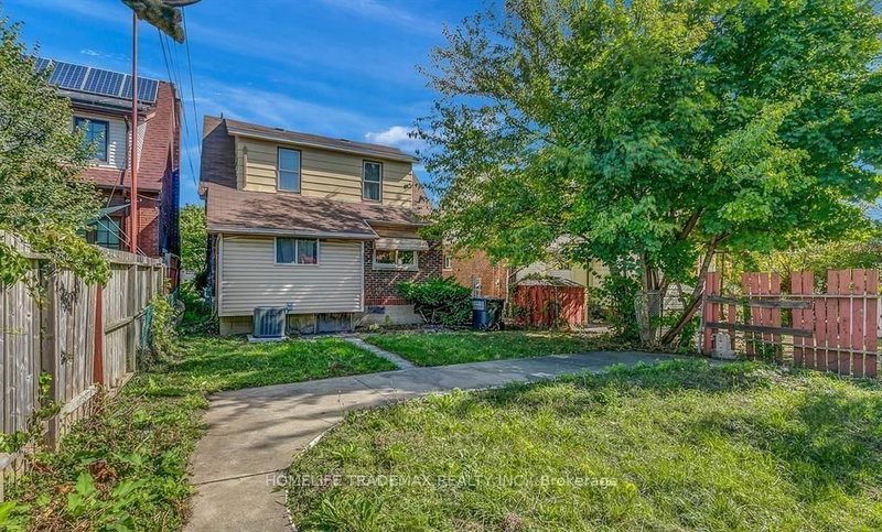 329 Rankin Ave, Windsor, N9B 2R6 | Image 3