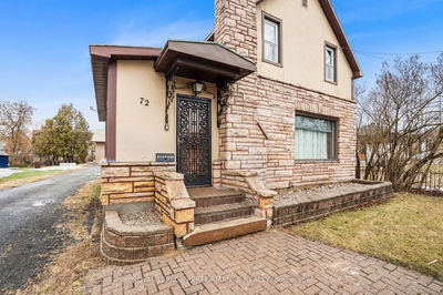 72 Longueuil St, Champlain - L'Orignal