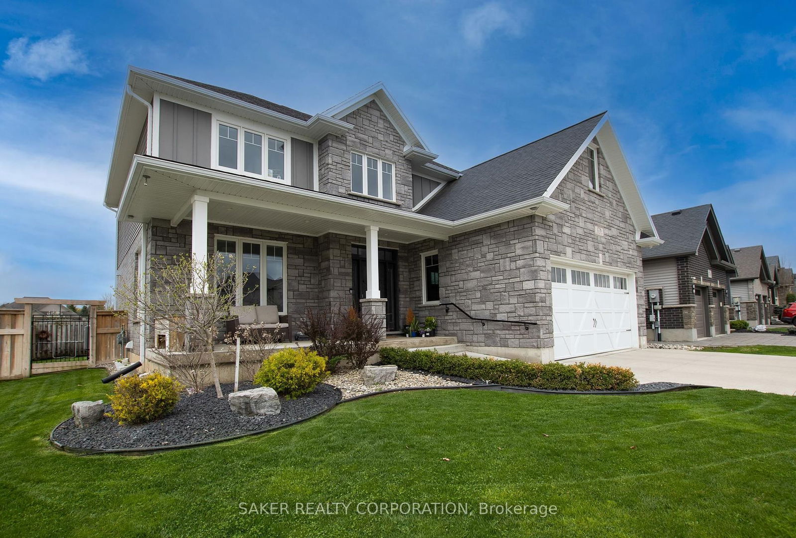Detached House for sale at 178 Acton Street, Strathroy-Caradoc, NE, N7G 0C7 - MLS: X12063590