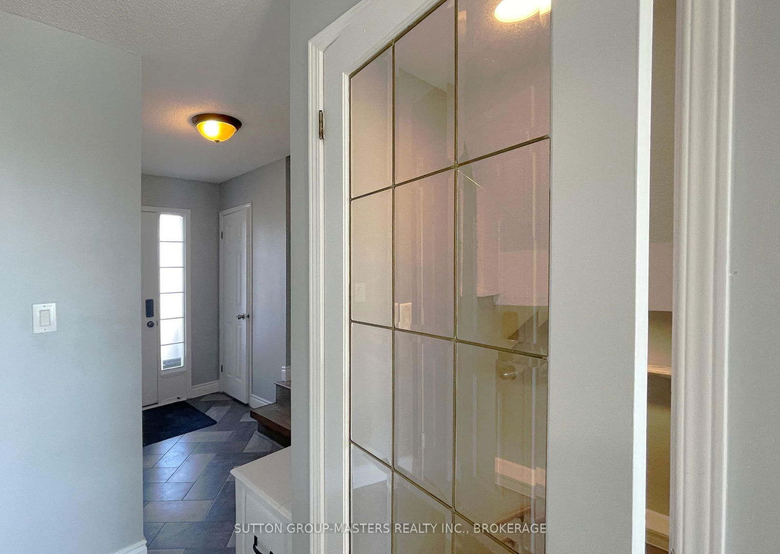 Semi-Detached House sold at 486 Evangeline Avenue, Kingston, City SouthWest, K7M 8T1 - MLS: X12063962