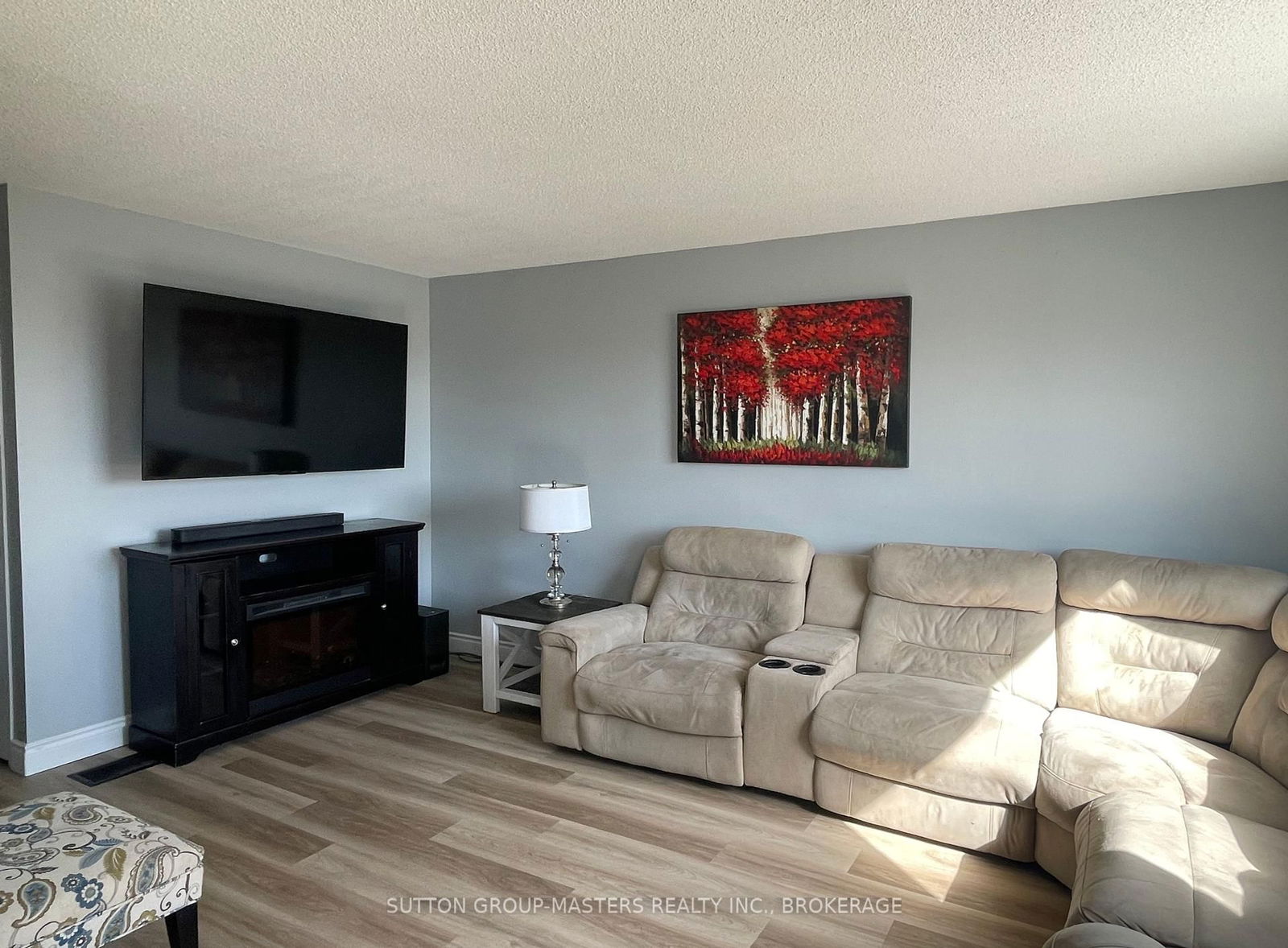 Semi-Detached House sold at 486 Evangeline Avenue, Kingston, City SouthWest, K7M 8T1 - MLS: X12063962