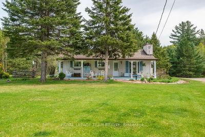 11462 Opeongo Rd, Barry's Bay - Madawaska Valley image-0-1