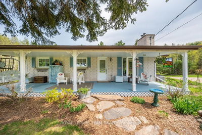11462 Opeongo Rd, Barry's Bay - Madawaska Valley image-0-2