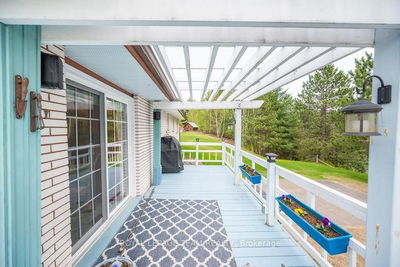 11462 Opeongo Rd, Barry's Bay - Madawaska Valley image-0-4