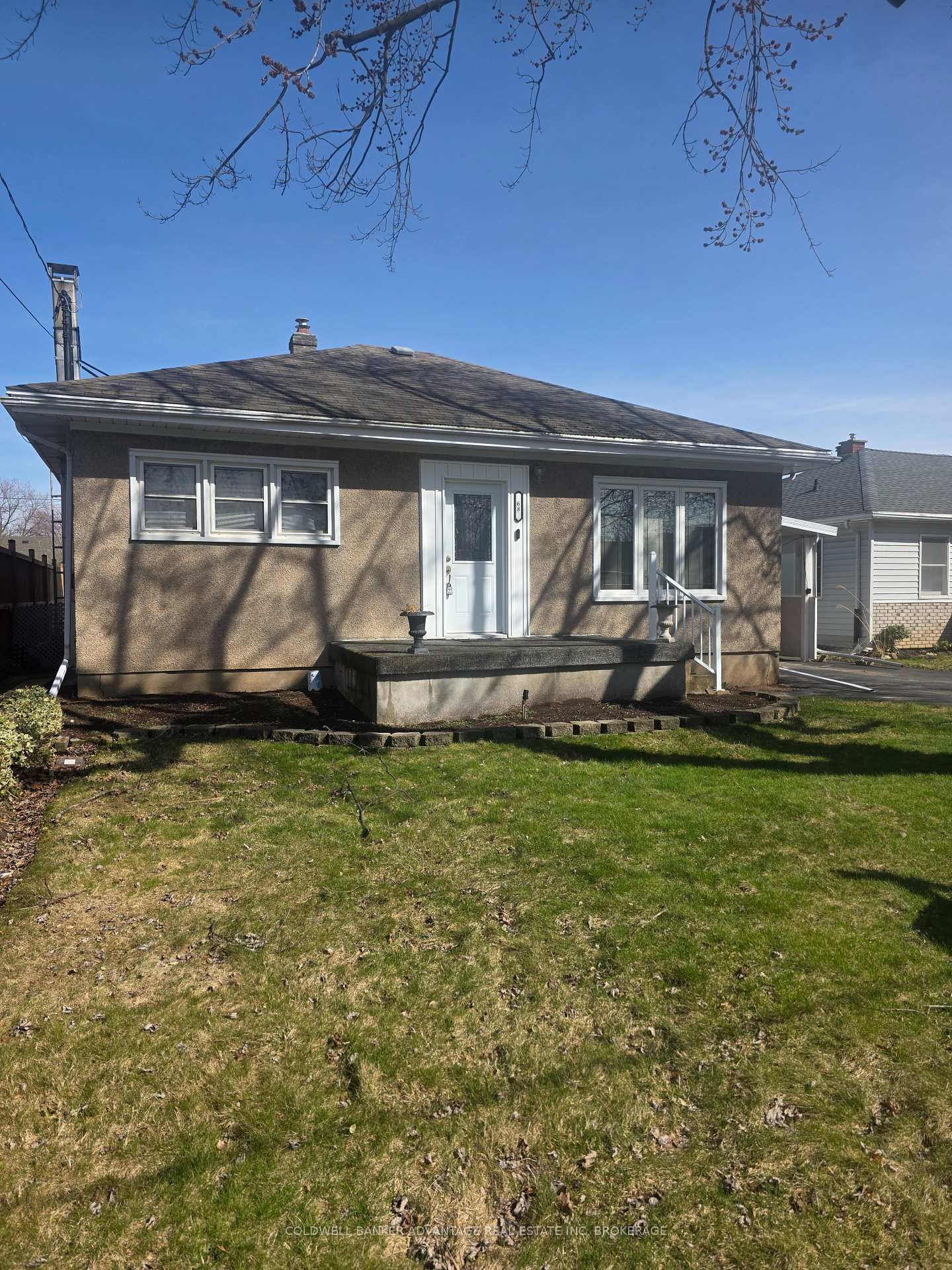 Detached House sold at 68 Cameron Avenue, Welland, Lincoln/Crowland, L3B 1K2 - MLS: X12064628