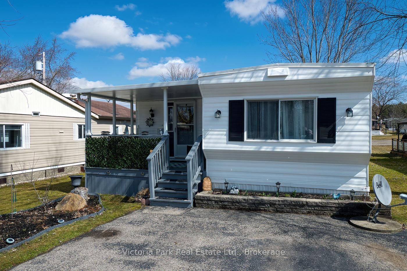 Condo sold at 189-580 Beaver Creek Road, Waterloo, N2J 3Z4 - MLS: X12064716