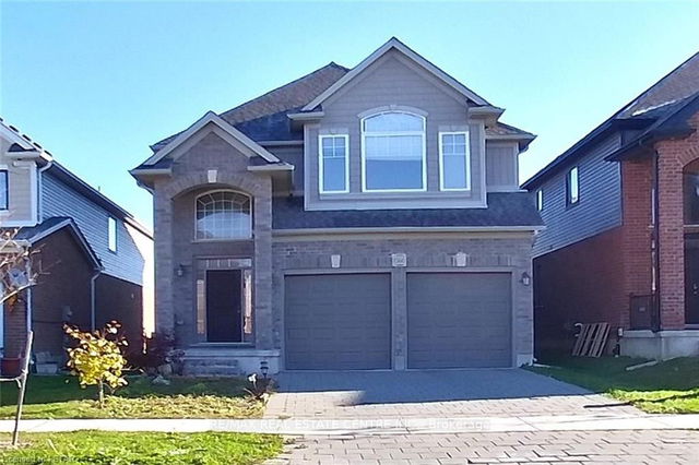 1560 Finley Crescent