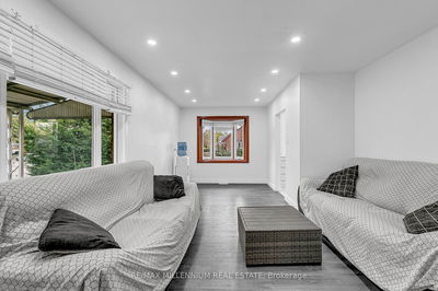 991 Parkview Ave, Windsor - Windsor image-0-4